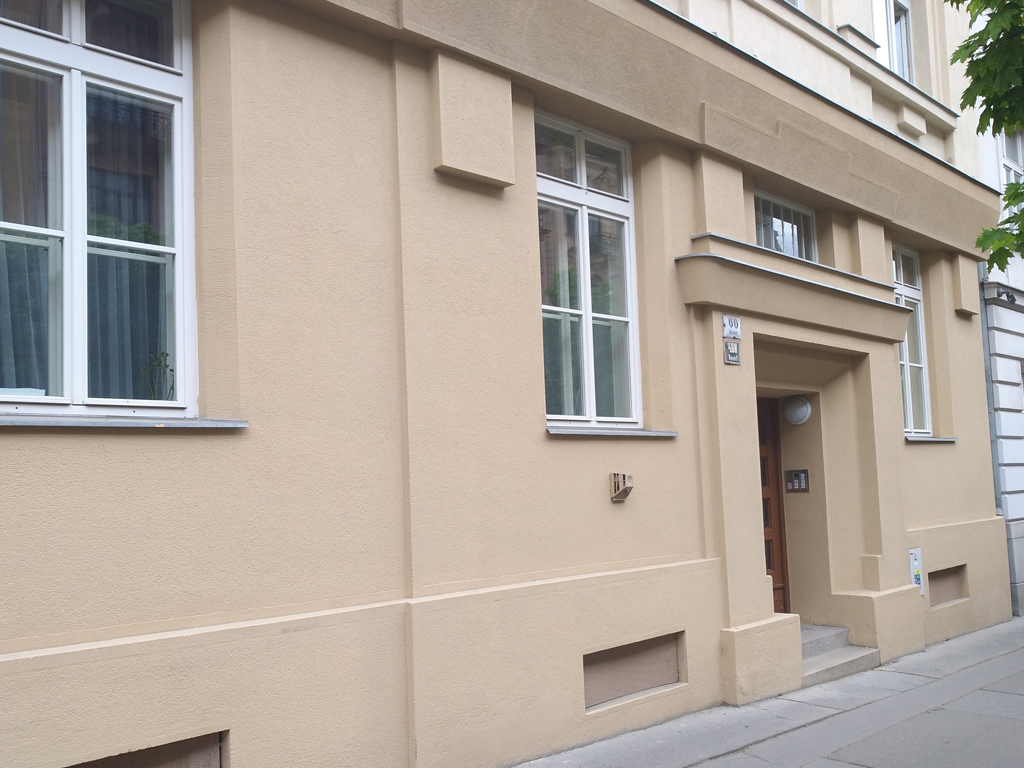 Odstranění graffity z fasád